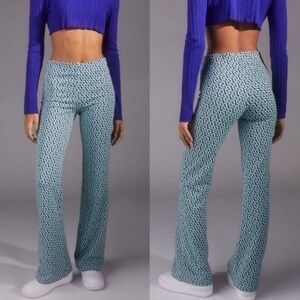 Urban Outfitters Bryn Pull On High Rise Funky Festival Print Flare Retro Pants S